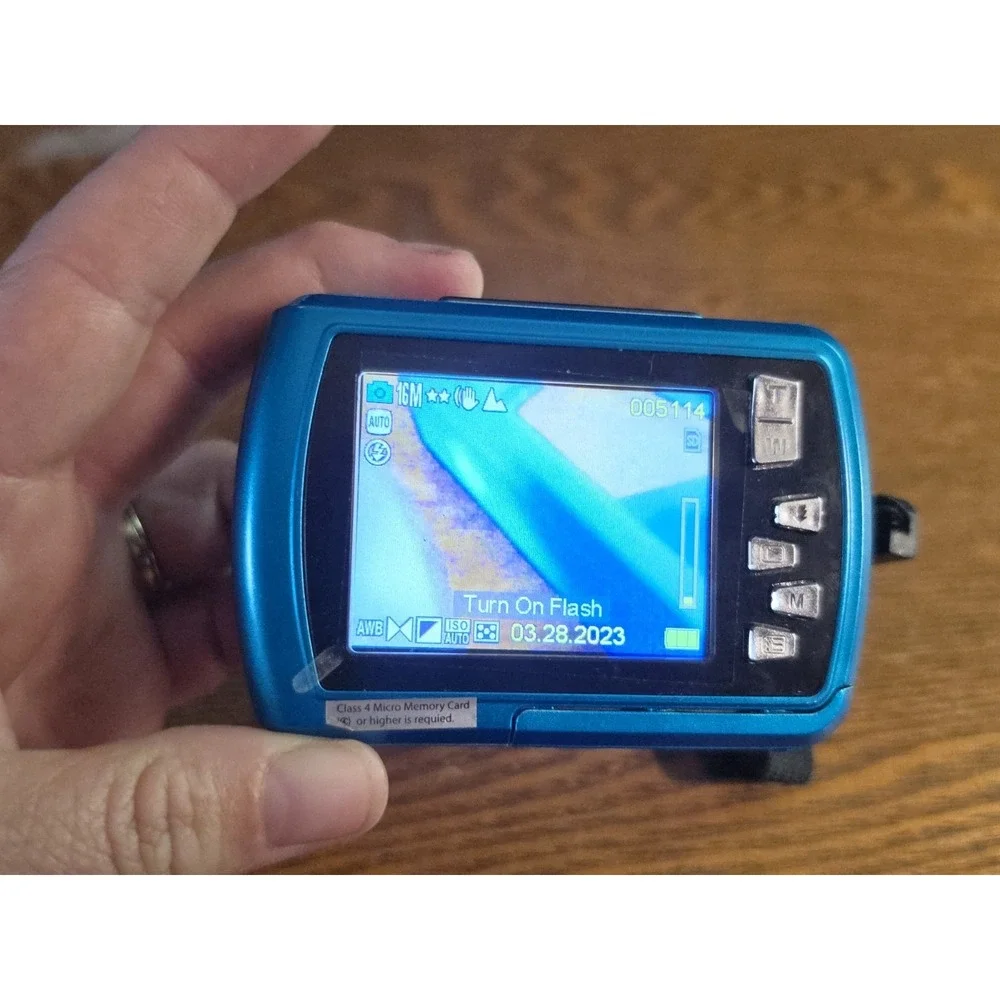 POLAROID IS048 Waterproof 16MP Digital Portable Handheld Action Camera - Teal